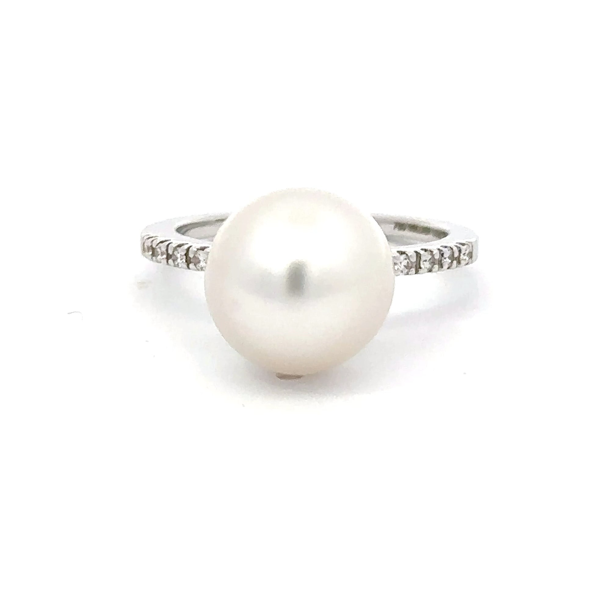 18ct white gold white southsea pearl ring with diamond shoulders size L Ring Gellner   